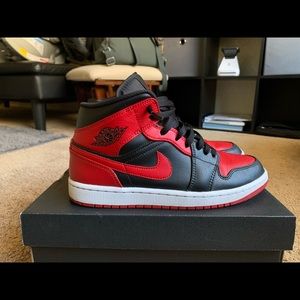 Nike Air Jordan 1 Mid